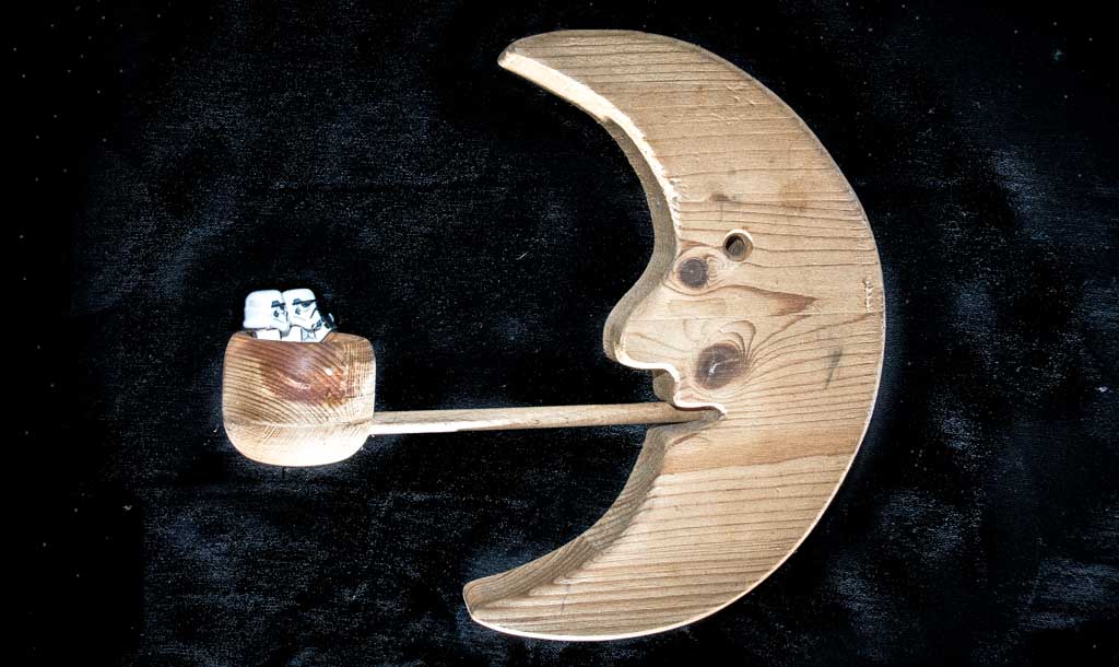 National Moon Day bzw. National Moon Walk Day - der US-amerikanische Tag des Mondes. Kuriose Feiertage - 20. Juli © 2015 Sven Giese