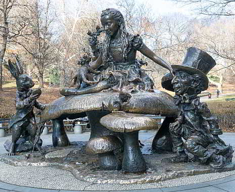 Alice in Wonderland Day - Alice im Wunderland-Tag. Kuriose Feiertage - 4. Juli © 2019 Sven Giese